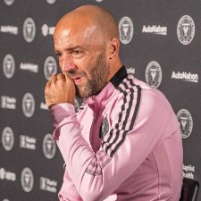 Nitko ne bi pomislio da će se Gonzalo Higuaín umiroviti ranije od CRISTIANA RONALDA